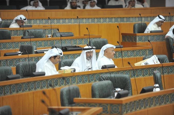 نبيل الفضل ودصلاح العتيقي ويعقوب الصانع﻿