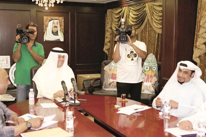 المحمد ومدير البطولة خالد صالح حبيب يردان على اسئلة الصحافيين ﻿