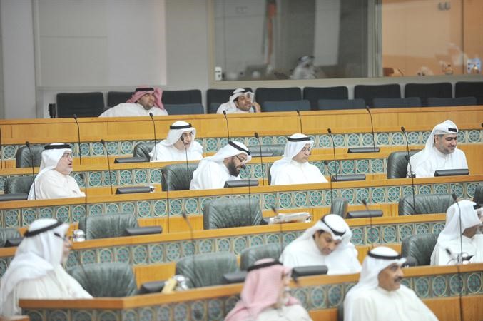 النواب خلال الجلسة