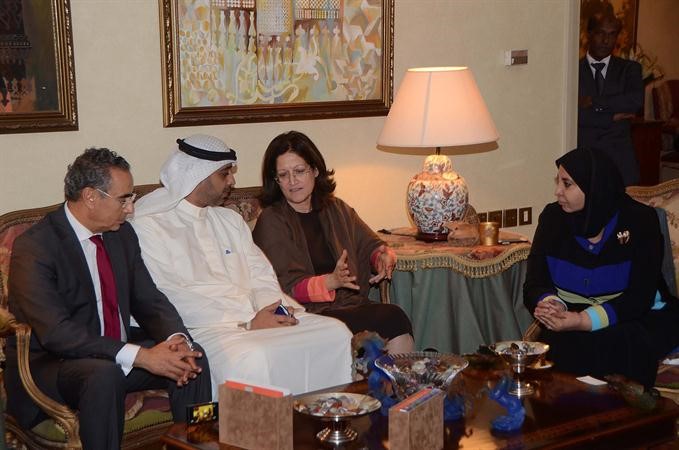 الشيخة دسعاد الصباح في حوار مع سميرة رجب والشيخ محمد العبدالله ونجيب فريجي﻿