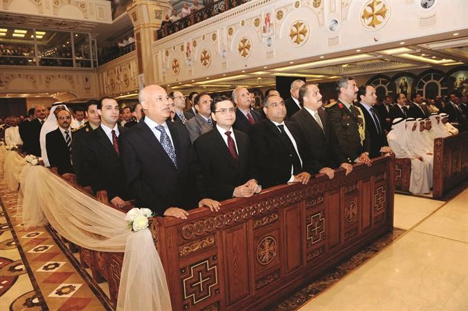 السفير المصري واركان السفارة والقنصلية في مقدمة الحضور
