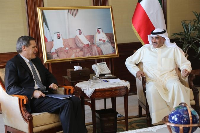 جانب من لقاء الشيخ صباح الخالد والسفير الاميركي﻿