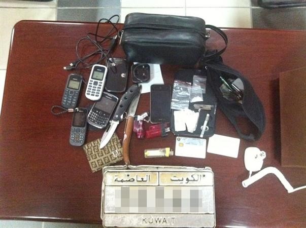 هواتف ولوحة مسروقة تحيل شابين الى المباحث﻿