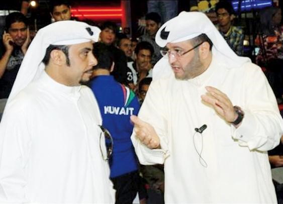 الشيخ طلال المحمد يتحدث مع خالد حبيب﻿