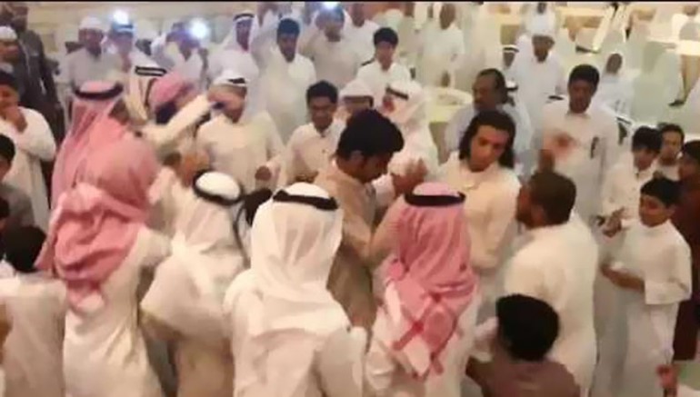 بالفيديو... عرس في السعودية الضيوف يرقصون فيه على أنغام "غانغام ستايل"