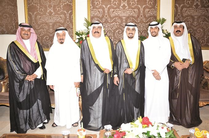 جاسم العنزي وفهد عوض يباركان﻿