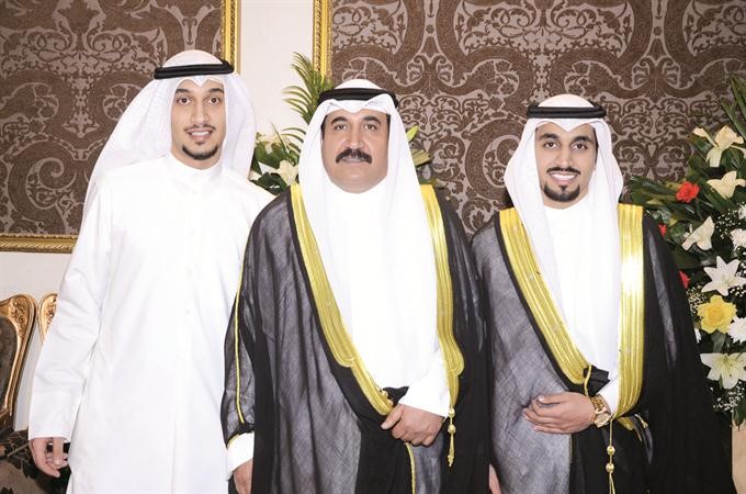 المعرس مع والده واخيه فهد الشمري﻿