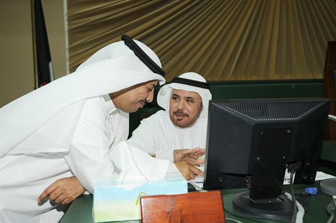 حديث بين احمد البغيلي ومحمد العتيبي