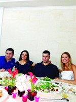 فارس كرم في حفل العشاء
