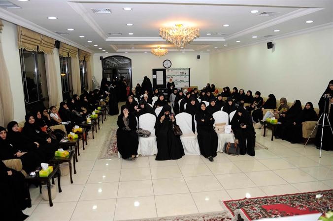 ناخبات الدائرة الاولى في ديوان عبدالصمد مساء امس الاول