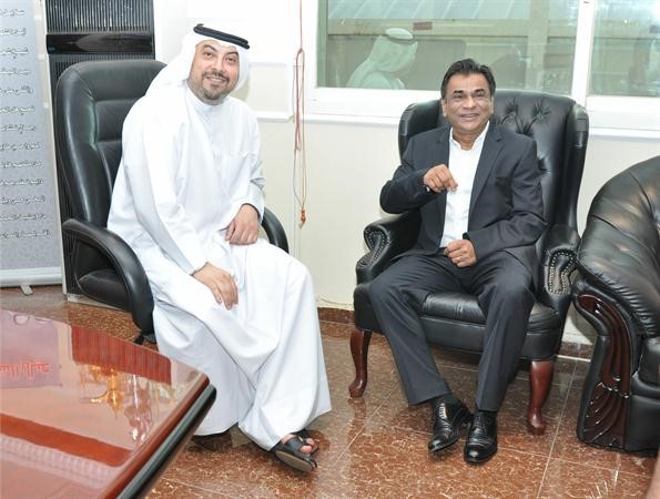 الشيخ طلال الفهد مع كازي صلاح الدين