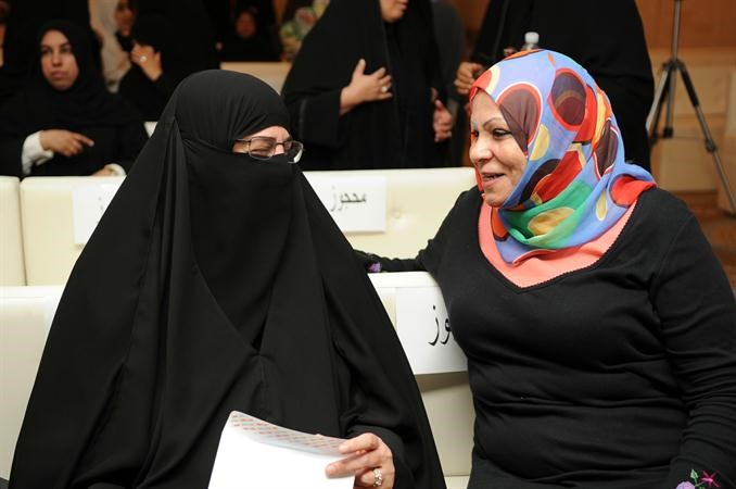 الزميلة ليلى الشافعي تتحدث الى ابتسام المطوع