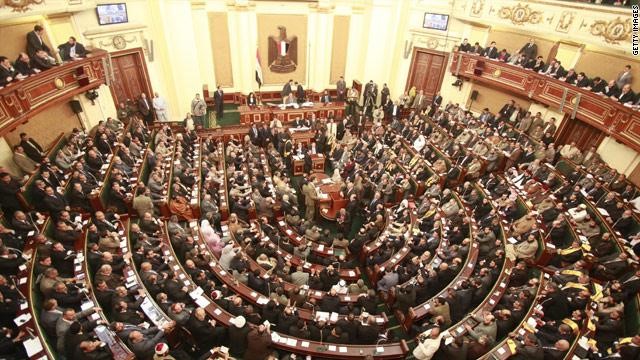 إلى أعضاء اللجنة التشريعية بمجلس الشورى المصري