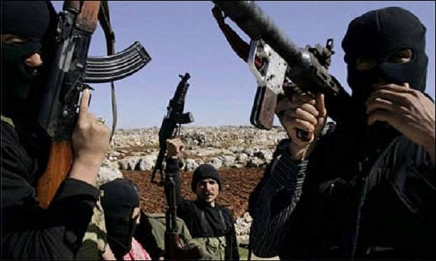 مصر: مسلحون يختطفون 7 جنود من الجيش والشرطة في شمال سيناء لمبادلتهم بذويهم من السجناء