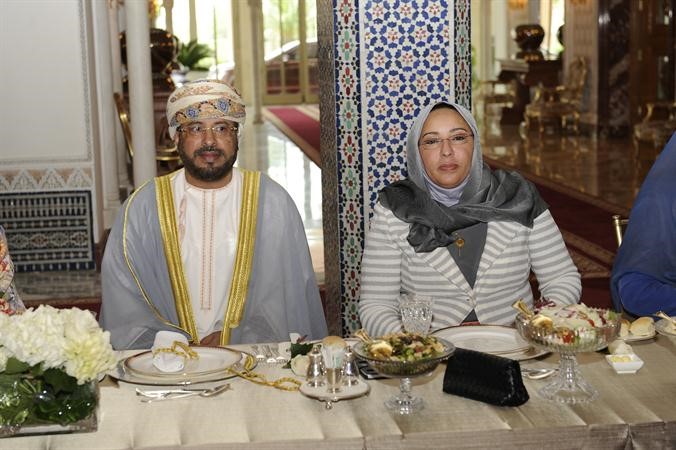 الشيخة فادية السعد والسفير العماني سالم المعشني
