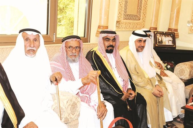 وجهاء حضروا حفل الاستقبال٫﻿