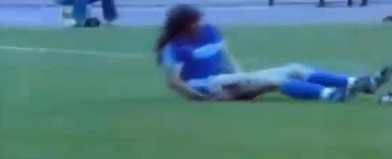  بالفيديو.."ألماني" يتعرض.. لـ"أبشع" إصابة في "الملاعب"