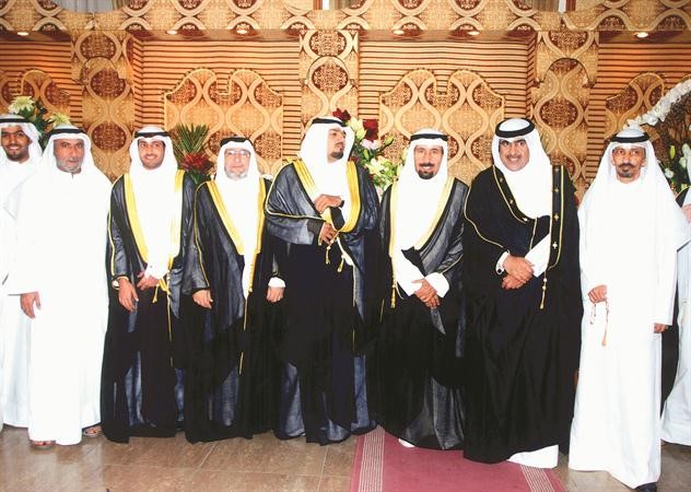 الشيخ علي الجابر ومبارك الرشود يهنئان
