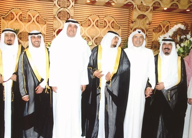 رجا الحجيلان ومحارب المعباسي يباركان
