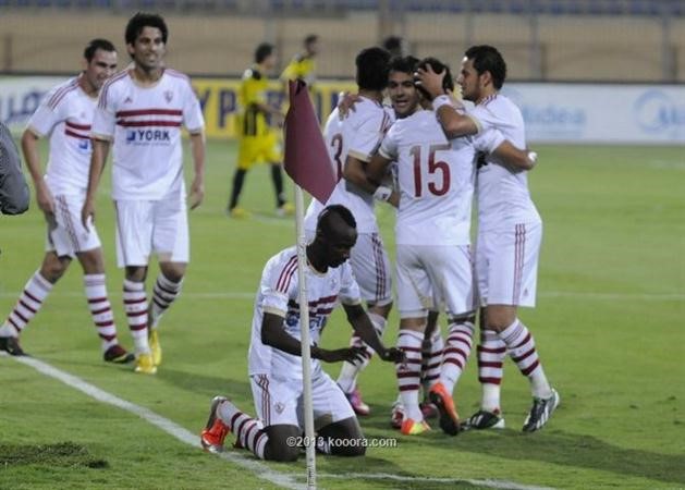 فرحة لاعبي الزمالك باحراز الهدف القاتل في مرمى الانتاج