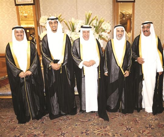 السفير السعودي دعبدالعزيز الفايز يبارك
