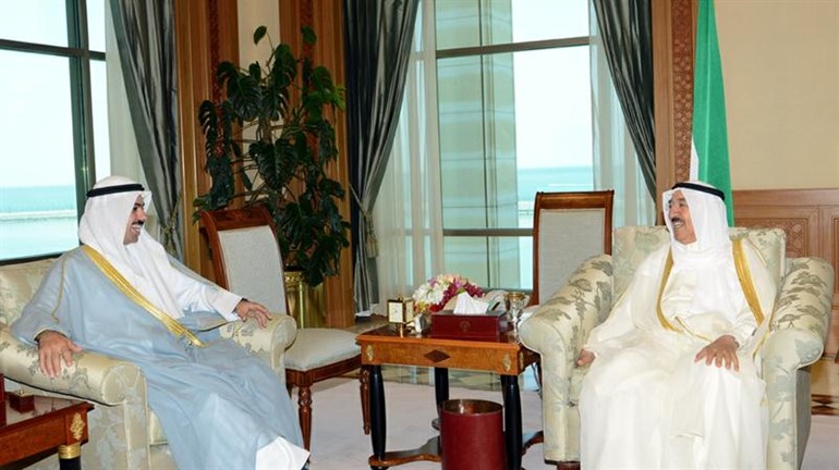 صاحب السمو الامير الشيخ صباح الاحمد مستقبلا علي الراشد