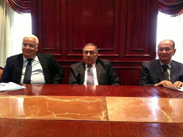 السفير محمد بدر الدين زايد اثناء اللقاء