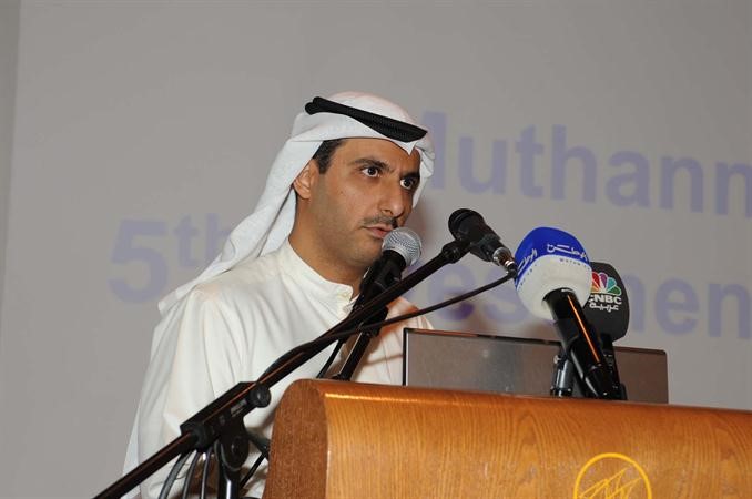 عبدالعزيز المرزوق متحدثا خلال الملتقى﻿