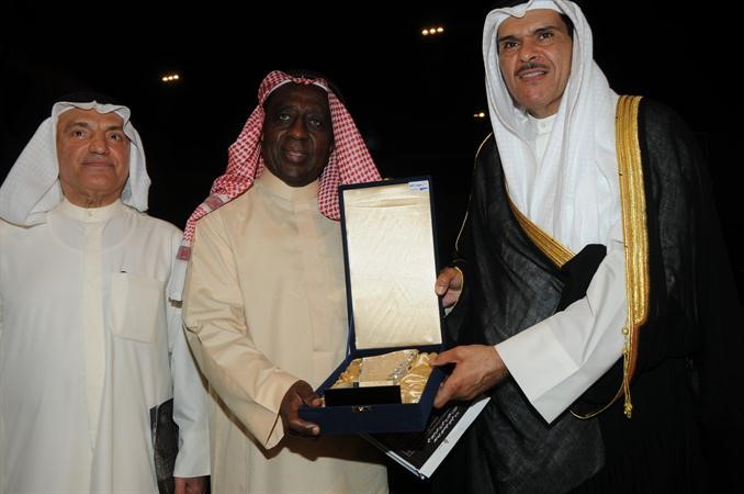 تكريم دعبدالرب ادريس