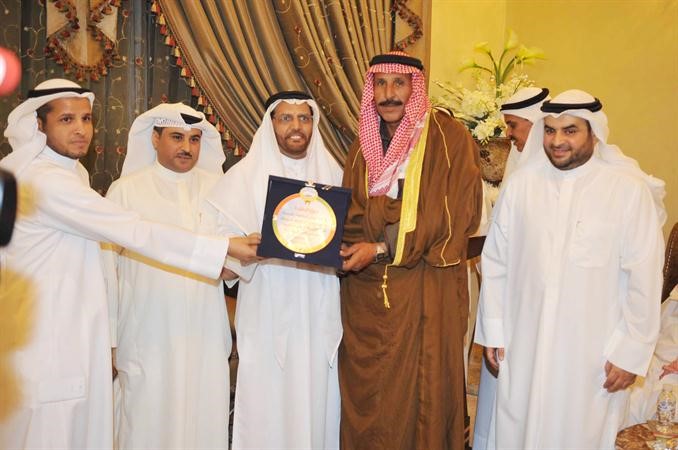دبشير مكرما شيخ الرشايدة في فلسطين تيسير الرشايدة﻿