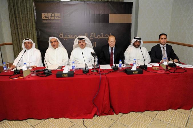 صالح السلمي متوسطا عمومية الشركة 	هاني عبدالله