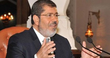 بالفيديو .. "السيسى" يُذكِّر الرئيس المصري باسم قائد الجيش الثانى