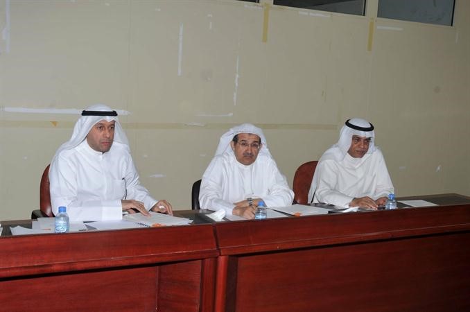 بدر البحر مترئسا عمومية المدار	 متين غوزال