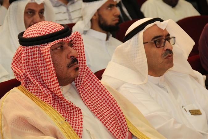 الشيخ طلال الخالد في مقدمة الحضور