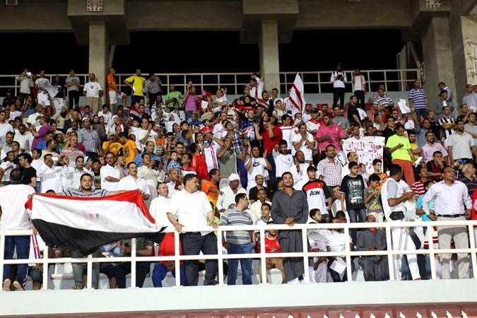 الزملكاوية يواصلون تشجيع الابيض