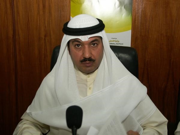 المستشار انور العنزي