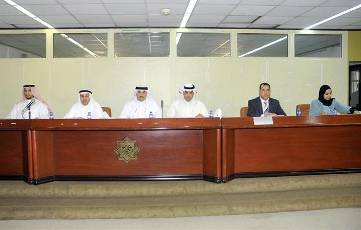 جانب من عمومية الكويتية العقارية القابضة	 متين غوزال﻿