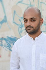 الموسيقي نواف الغريبة