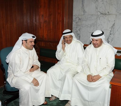 محمد العتيبي وموليد الجاسم وجسار الجسار