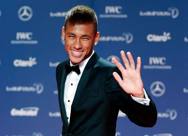 لاعب برشلونة الجديد نيمار رويترز