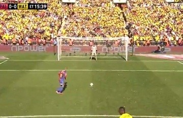 بالفيديو.. ضربة جزاء ثمنها 100 مليون يورو بالدورىِ الإنجليزىِ