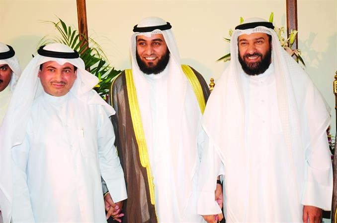 دعلي العمير ودويم المويزري يباركان
