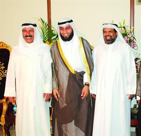 احمد الهيفي والسفير علي الهيفي يباركان