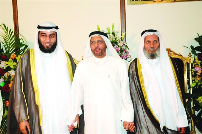 دبشير الرشيدي يبارك