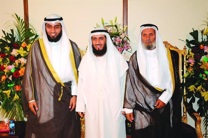 فريد عمادي مباركا