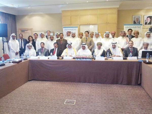 جانب من المشاركين في الاجتماع بمشاركة م احمد الصبيح وحضور سفيرنا لدى الاردن د حمد الدعيج