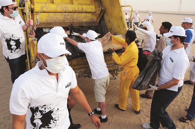وضع القمامة في الكباسة 	هاني الشمري﻿