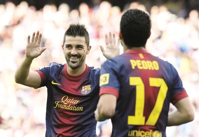 مهاجم برشلونة دافيد فيا لم يحسم مصيره مع برشلونة بعد افپ
