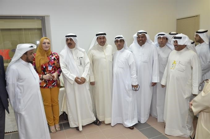 ماحمد الصبيح ومحمد الهدية خلال مشاركتهما في المعرض