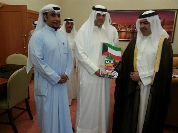 الشيخ فواز بن محمد تسلم درع البطولة من المحمد بحضور خالد حبيب
